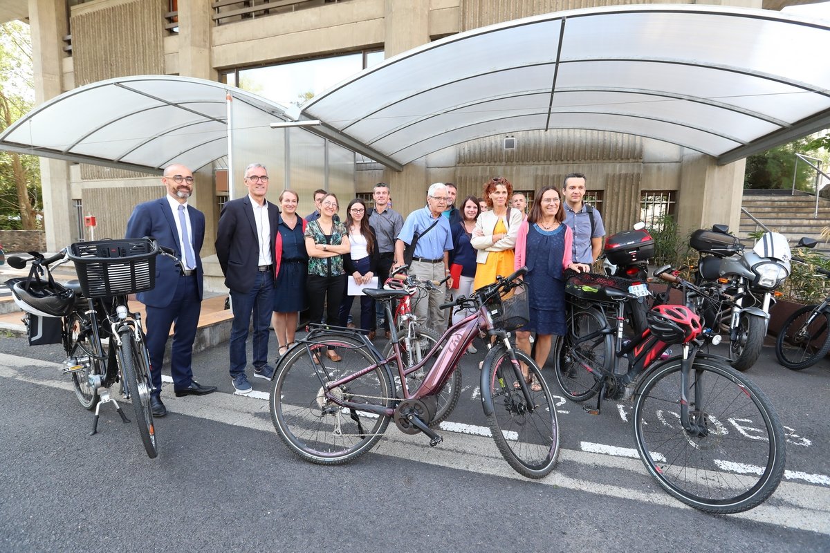 “Mobilité à vélo” :  l’Agglo et la DDT43 roulent ensemble  pour promouvoir le vélo !