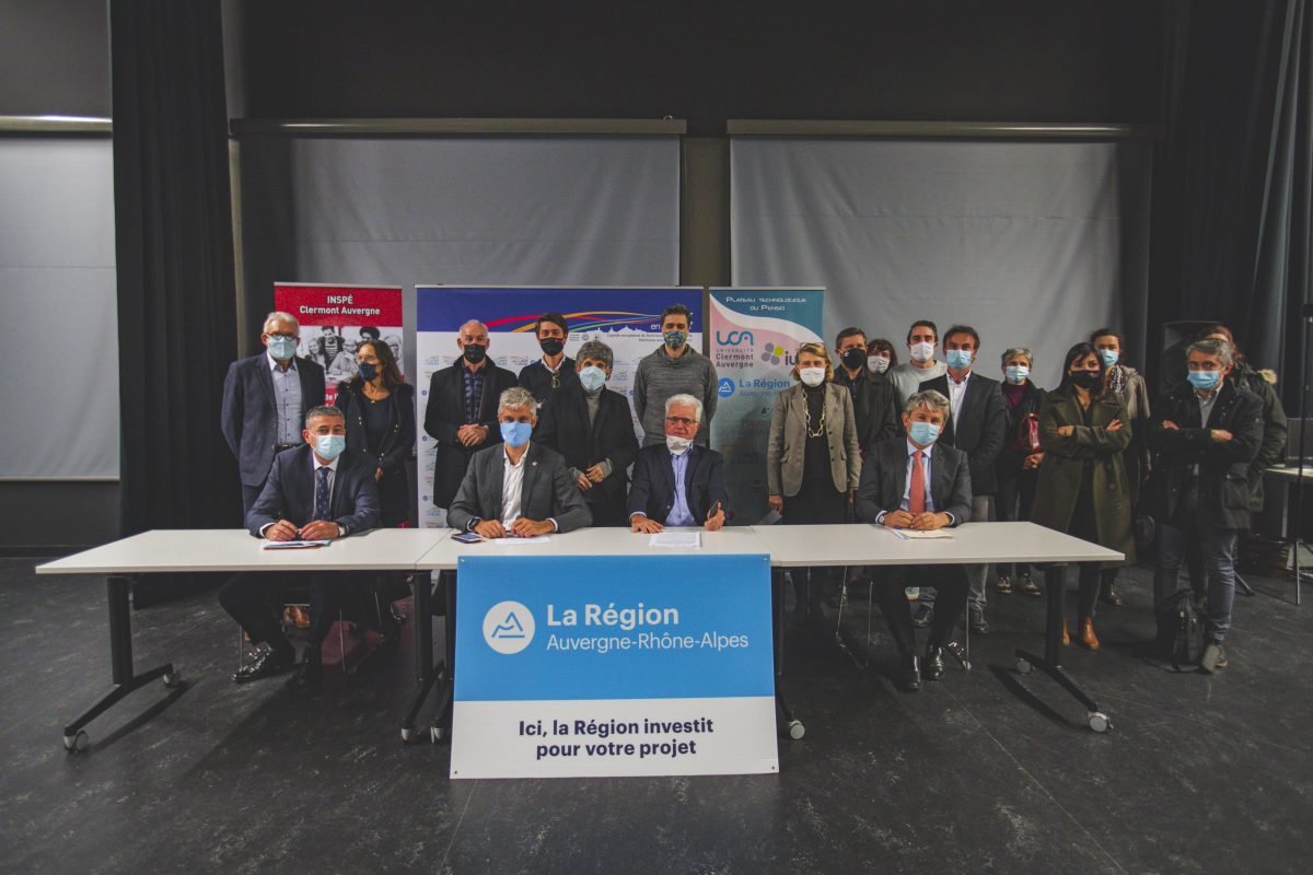INEDIT : Le Puy-en-Velay labellisé “Campus Connecté” pour étudier près de chez soi !