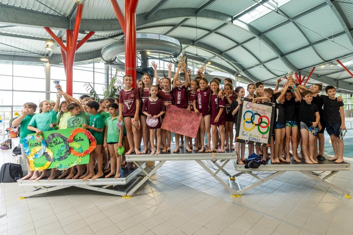 Des olympiades de natation scolaire à La Vague
